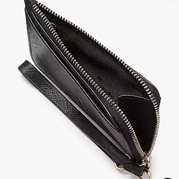 Kate Spade Schuyler Small Card Holder Wristlet
Black 
NWT - Picture 2 of 16